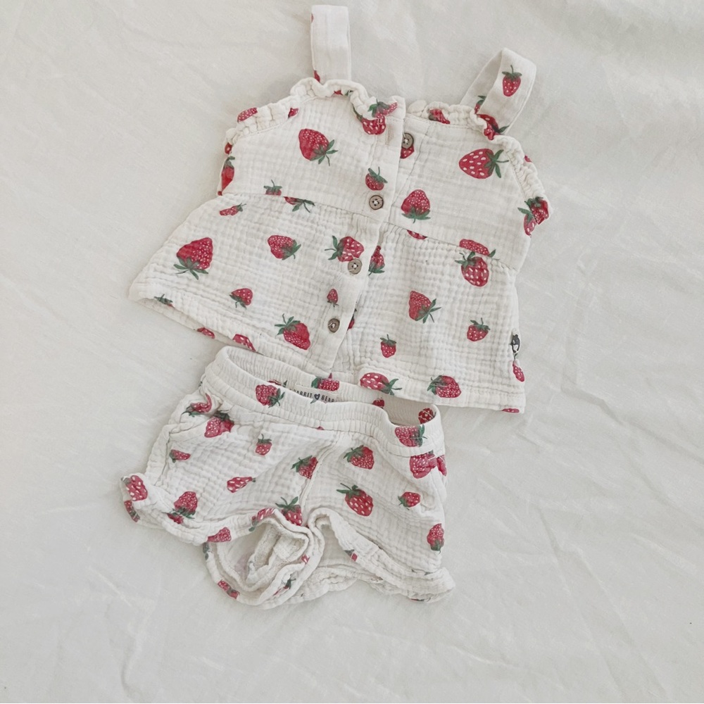 Rabbit + Bear • Strawberry Shorts Set in Cream/Red